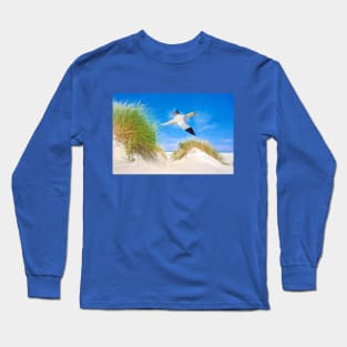 Northen Gannet Bird at the Beach Long Sleeve T-Shirt